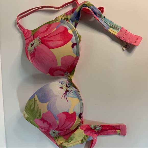 Victoria Secret bra - Picture 2 of 8